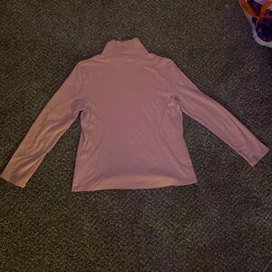 Turtleneck/long sleeve brand: THE TOG SHOP size: Medium color: Light pink
